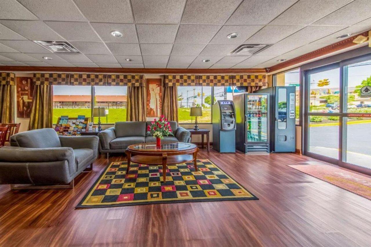 Econo Lodge Mount Laurel Exteriér fotografie