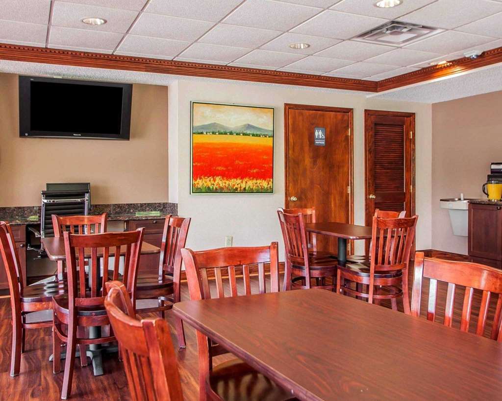 Econo Lodge Mount Laurel Restaurace fotografie